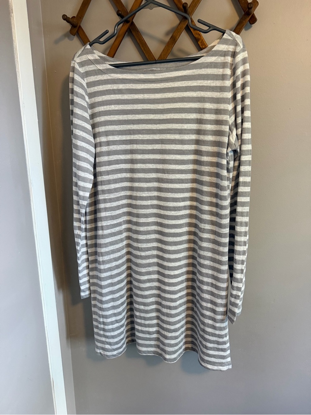Eileen Fisher Grey White Stripe Organic Linen Tunic Top Long Sleeve Side Slits M